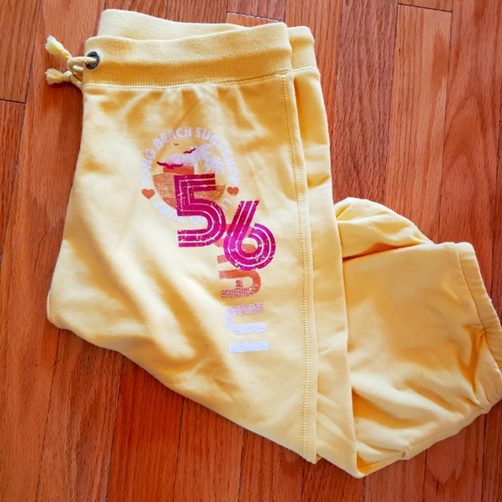 Brand new capris